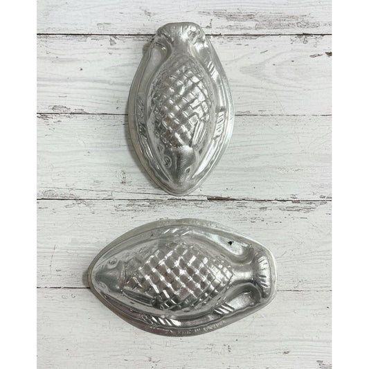 Nutbrown Tin Baking Mould Set | 2 Rabbits & 2 Fish | Made in England