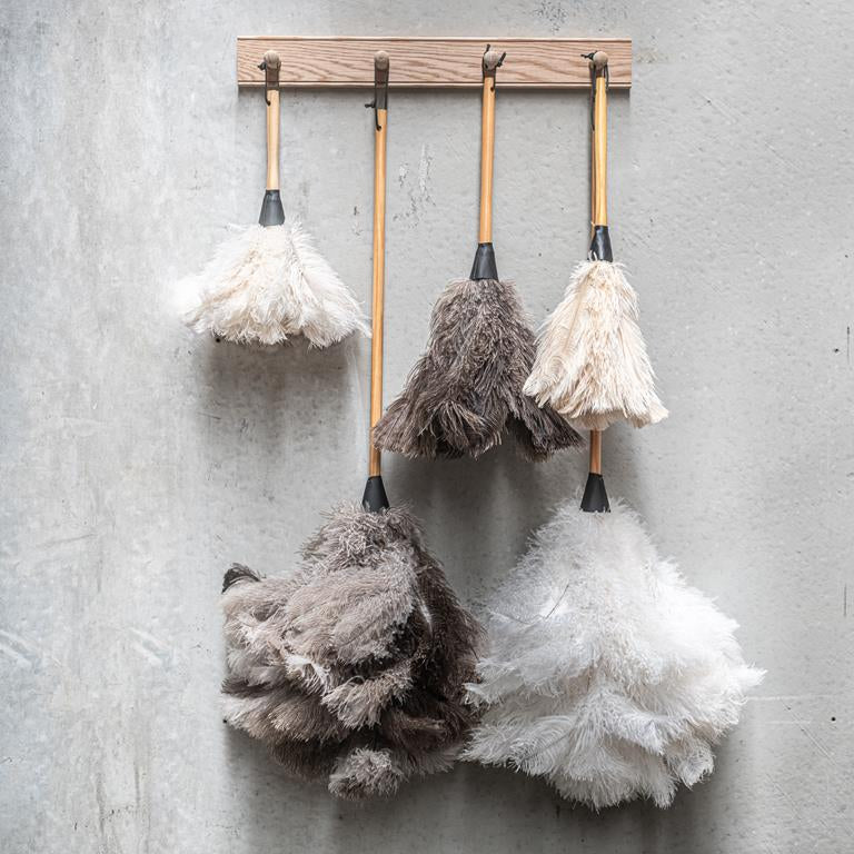Creamy White Feather Duster – Gentle Static Dusting Brush in 3 Sizes