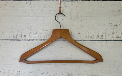 Vintage Burtons Outfitters Advertising Coat Hanger – Warragul, Victoria