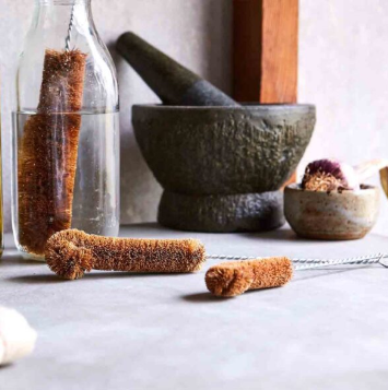 Large Coconut Fibre Bottle Brush | Plastic Free Natural Cleaner